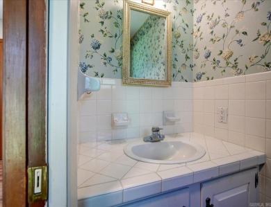 Mid-Century Modern Gem on DeSoto Golf Course - 4BR/2.5BA in Hot on DeSoto Golf Course in Arkansas - for sale on GolfHomes.com, golf home, golf lot