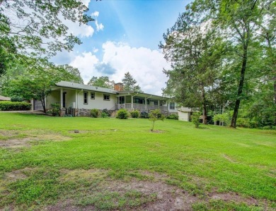 Mid-Century Modern Gem on DeSoto Golf Course - 4BR/2.5BA in Hot on DeSoto Golf Course in Arkansas - for sale on GolfHomes.com, golf home, golf lot