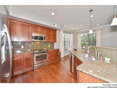 Don't miss this serene, gated, resort-style condo with 2 beds & on Oak Hills Country Club in Texas - for sale on GolfHomes.com, golf home, golf lot