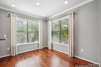 Don't miss this serene, gated, resort-style condo with 2 beds & on Oak Hills Country Club in Texas - for sale on GolfHomes.com, golf home, golf lot