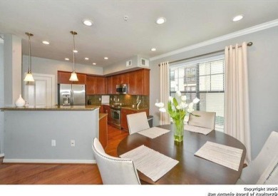 Don't miss this serene, gated, resort-style condo with 2 beds & on Oak Hills Country Club in Texas - for sale on GolfHomes.com, golf home, golf lot