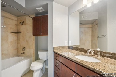 Don't miss this serene, gated, resort-style condo with 2 beds & on Oak Hills Country Club in Texas - for sale on GolfHomes.com, golf home, golf lot