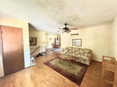 Great 3bed/2bath house backing up to a now closed golf course on River Oaks Golf Course in Missouri - for sale on GolfHomes.com, golf home, golf lot