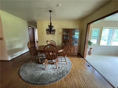Great 3bed/2bath house backing up to a now closed golf course on River Oaks Golf Course in Missouri - for sale on GolfHomes.com, golf home, golf lot
