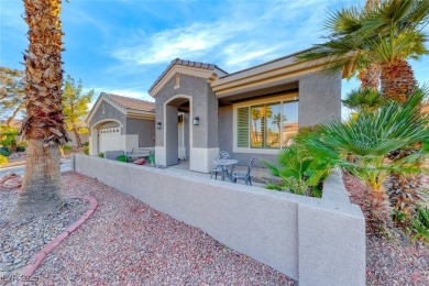 GOLF FRONTAGE AND GREAT BONES. WARM AND WELL CARED FOR POOL HOME on Desert Willow Golf Course in Nevada - for sale on GolfHomes.com, golf home, golf lot