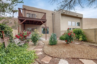 Well maintained Northeast Heights townhome on a low traffic on Arroyo Del Oso Golf Course in New Mexico - for sale on GolfHomes.com, golf home, golf lot