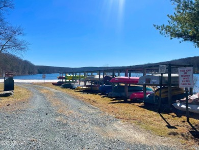 BUY and BUILD your dream home in Hemlock Farms!!! A wooded lot on Lords Valley Country Club, Inc in Pennsylvania - for sale on GolfHomes.com, golf home, golf lot