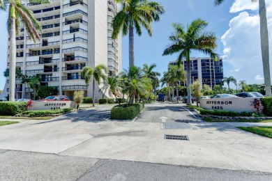 Welcome to this beautifully updated 2-bedroom, 2-bathroom on The President Country Club in Florida - for sale on GolfHomes.com, golf home, golf lot