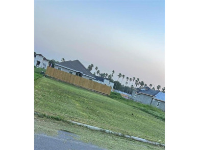 Build your dream home in this new and very well located on Palm View Golf Course in Texas - for sale on GolfHomes.com, golf home, golf lot