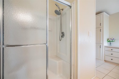 Bright and Beautiful!Welcome to this spacious 1,620 SF 3 bed, 2 on Betmar Acres Golf Club in Florida - for sale on GolfHomes.com, golf home, golf lot