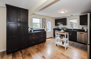 A beautiful cape with 3 or 4 bedrooms and 2 baths, ideal for on Plausawa Valley Country Club in New Hampshire - for sale on GolfHomes.com, golf home, golf lot