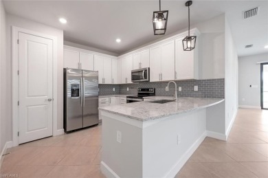 Looking for a new home or winter getaway with unlimited golf? on River Hall Country Club in Florida - for sale on GolfHomes.com, golf home, golf lot
