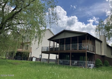 This beautiful single family home is located in a private gated on The Hideout Golf in Pennsylvania - for sale on GolfHomes.com, golf home, golf lot