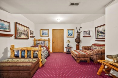 Beautiful end-unit ranch townhome with a finished basement on The Links at Carillon in Illinois - for sale on GolfHomes.com, golf home, golf lot