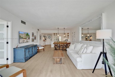 Beautifully renovated 2-bedroom condo sold fully furnished and on Palm-Aire Country Club and Resort - Palms in Florida - for sale on GolfHomes.com, golf home, golf lot