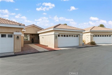 Welcome to this delightful 2-bedroom, 2-bathroom single-family on Ashwood Golf Course in California - for sale on GolfHomes.com, golf home, golf lot