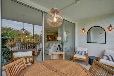 Beautifully renovated 2-bedroom condo sold fully furnished and on Palm-Aire Country Club and Resort - Palms in Florida - for sale on GolfHomes.com, golf home, golf lot