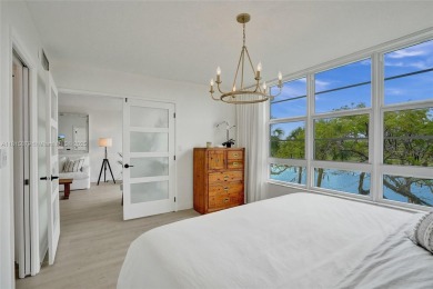 Beautifully renovated 2-bedroom condo sold fully furnished and on Palm-Aire Country Club and Resort - Palms in Florida - for sale on GolfHomes.com, golf home, golf lot