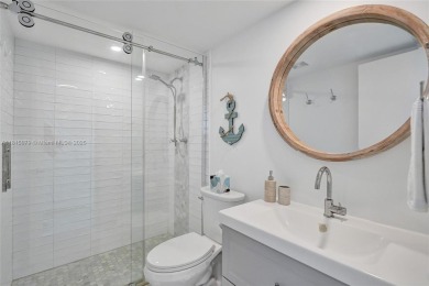Beautifully renovated 2-bedroom condo sold fully furnished and on Palm-Aire Country Club and Resort - Palms in Florida - for sale on GolfHomes.com, golf home, golf lot