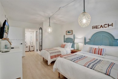Beautifully renovated 2-bedroom condo sold fully furnished and on Palm-Aire Country Club and Resort - Palms in Florida - for sale on GolfHomes.com, golf home, golf lot