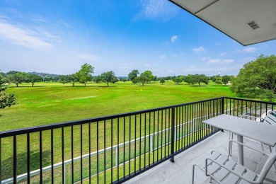 Fully remodeled treasure on the Riverhill Golf Course! Amazing on Riverhill Country Club in Texas - for sale on GolfHomes.com, golf home, golf lot