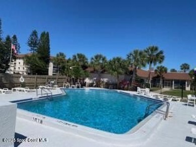 Sun N Green- Melbourne's Premier 55t Complex. Move in ready on Mallards Landing Golf Course in Florida - for sale on GolfHomes.com, golf home, golf lot