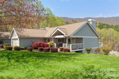 Location Location Location! Laurel Ridge Country Club Townhome on Laurel Ridge Country Club in North Carolina - for sale on GolfHomes.com, golf home, golf lot