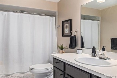 Rare 3 bedroom, 2 bath ranch condo in the Oak Pointe community on Oak Pointe Country Club in Michigan - for sale on GolfHomes.com, golf home, golf lot