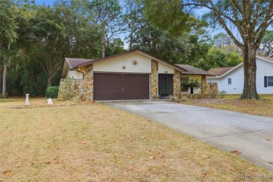 Welcome to this well-maintained home nestled in the desirable on Sugarmill Woods Golf and Country Club in Florida - for sale on GolfHomes.com, golf home, golf lot