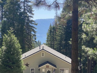Scenic Corner Lot in Lake Almanor Country Club - Lake Views on Lake Almanor Country Club in California - for sale on GolfHomes.com, golf home, golf lot
