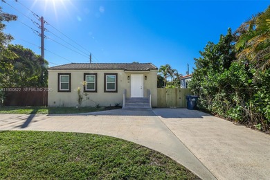 OPEN HOUSE!!!: Saturday 2/21 11 am - 1 pm! From the moment you on Miami Springs Golf and Country Club in Florida - for sale on GolfHomes.com, golf home, golf lot