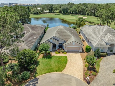 Carriage Place of Kelly Plantation in Destin of Okaloosa County on Kelly Plantation Golf Club in Florida - for sale on GolfHomes.com, golf home, golf lot