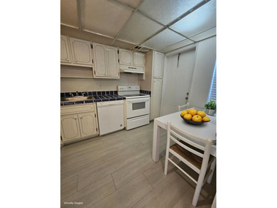 Great price for this large unit in sought after Palm Aire CC! on Palm-Aire Country Club and Resort - Palms in Florida - for sale on GolfHomes.com, golf home, golf lot