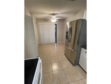 *THE ESCAPE* AT ARROWHEAD--2 BEDROOMS--LOFT STYLE---MASTER on Davie Golf Club in Florida - for sale on GolfHomes.com, golf home, golf lot