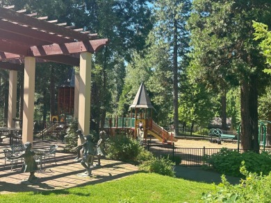 Welcome to FOXWOOD! Such a beautiful property and beautiful on Lake Almanor Country Club in California - for sale on GolfHomes.com, golf home, golf lot