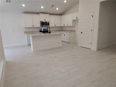 THE WILLOW - Located in the * Premier Gated Lakeside Community on Inverness Golf and Country Club in Florida - for sale on GolfHomes.com, golf home, golf lot