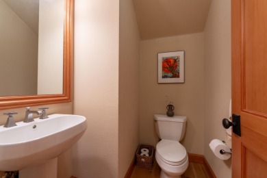 Turnkey Luxury Townhome in a Serene Forest Setting  This on Whitehawk Ranch Golf Club in California - for sale on GolfHomes.com, golf home, golf lot