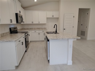 THE WILLOW - Located in the * Premier Gated Lakeside Community on Inverness Golf and Country Club in Florida - for sale on GolfHomes.com, golf home, golf lot