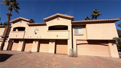 Beautifully renovated 3 bed/ 2bath condo in a guard-gated on WildHorse Golf Club in Nevada - for sale on GolfHomes.com, golf home, golf lot