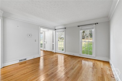 This 4 bedroom, 2.5 bath single family home is located in a well on Honey Creek Country Club in Georgia - for sale on GolfHomes.com, golf home, golf lot