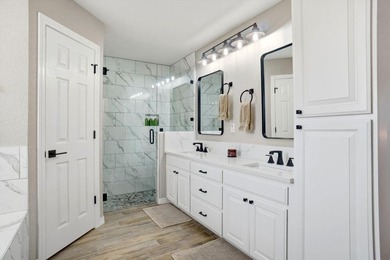 Welcome to Pecan Plantation Country Club and this home that is on Pecan Plantation Country Club in Texas - for sale on GolfHomes.com, golf home, golf lot