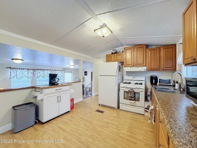 SNOWBIRDS OR HOMEOWNERS WELCOME- YOU OWN the land. 2 Bedroom on Glen Lakes Country Club in Florida - for sale on GolfHomes.com, golf home, golf lot