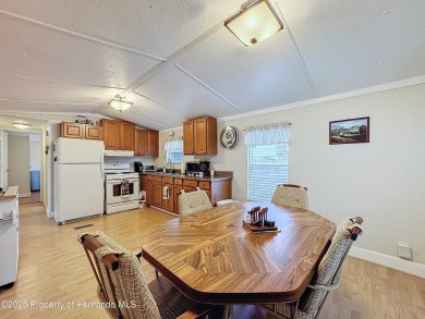 SNOWBIRDS OR HOMEOWNERS WELCOME- YOU OWN the land. 2 Bedroom on Glen Lakes Country Club in Florida - for sale on GolfHomes.com, golf home, golf lot