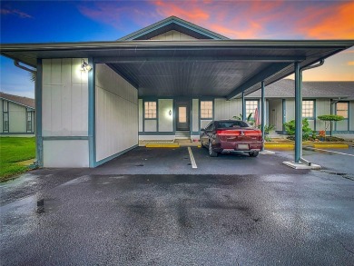 NO FLOODING in this home! Best value for maintenance-free on Gulf Harbors Golf Course in Florida - for sale on GolfHomes.com, golf home, golf lot