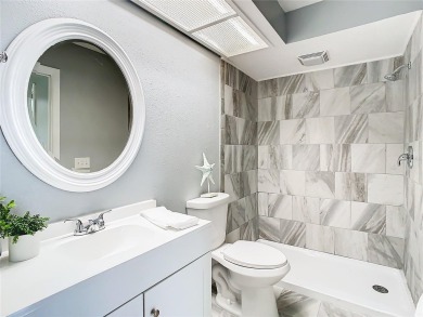NO FLOODING in this home! Best value for maintenance-free on Gulf Harbors Golf Course in Florida - for sale on GolfHomes.com, golf home, golf lot