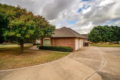 This stunning property in highly desired Pecan Plantation was on Pecan Plantation Country Club in Texas - for sale on GolfHomes.com, golf home, golf lot