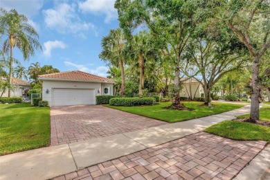 NICE... 3 BEDROOMS 3 FULL BATHROOMS ONE STORY WATERFRONT HOME on Weston Hills Country Club in Florida - for sale on GolfHomes.com, golf home, golf lot