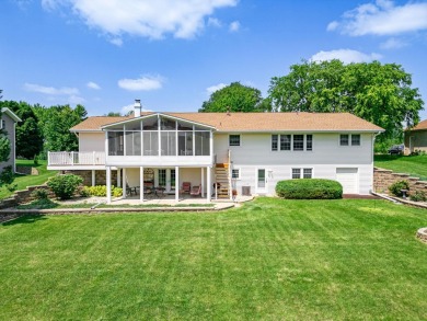 This beautiful ranch home is located on the golf course on Ledges Golf Course in Illinois - for sale on GolfHomes.com, golf home, golf lot