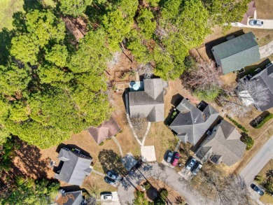 Cozy 3 bedroom / 2 full bath single story home  nestled in an on Heron Point Golf Club in South Carolina - for sale on GolfHomes.com, golf home, golf lot