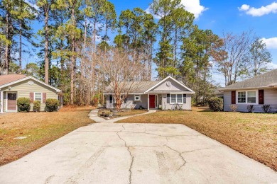 Cozy 3 bedroom / 2 full bath single story home  nestled in an on Heron Point Golf Club in South Carolina - for sale on GolfHomes.com, golf home, golf lot